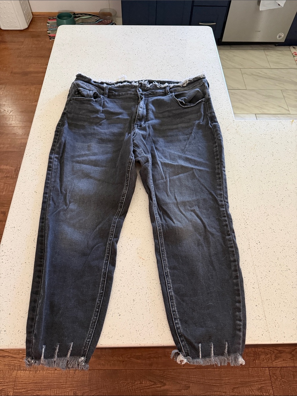 Kancan Black Washed Jeans with Raw Hem